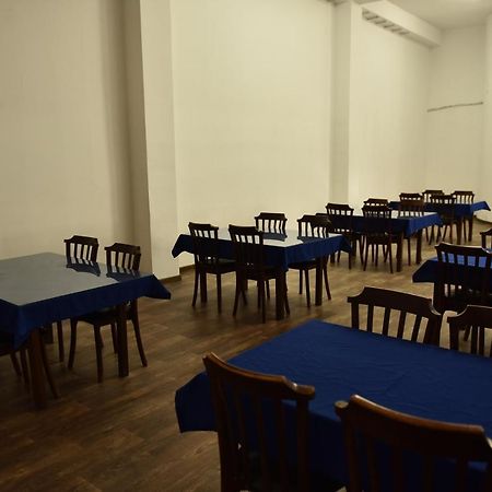 Prime Hotel Batoemi Buitenkant foto
