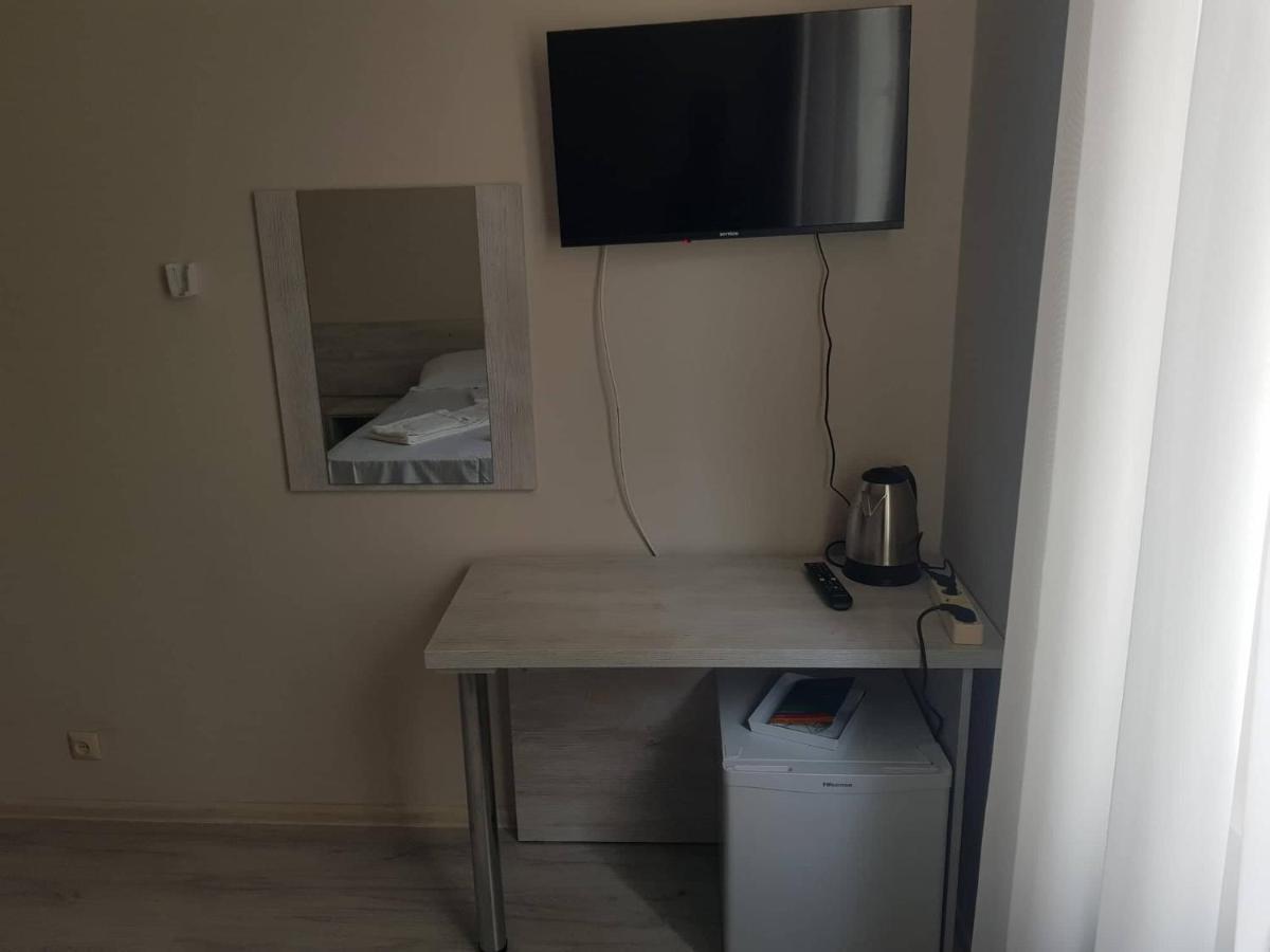 Prime Hotel Batoemi Buitenkant foto